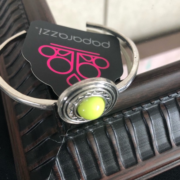 3 FOR $15 🔥Silver Cuff Bracelet With Green Stone - Picture 2 of 3